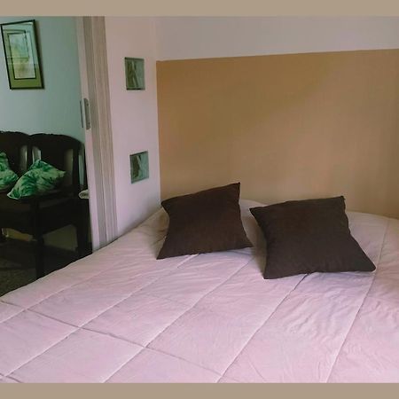 Punto Urbano Apart Apartment Mendoza Ngoại thất bức ảnh