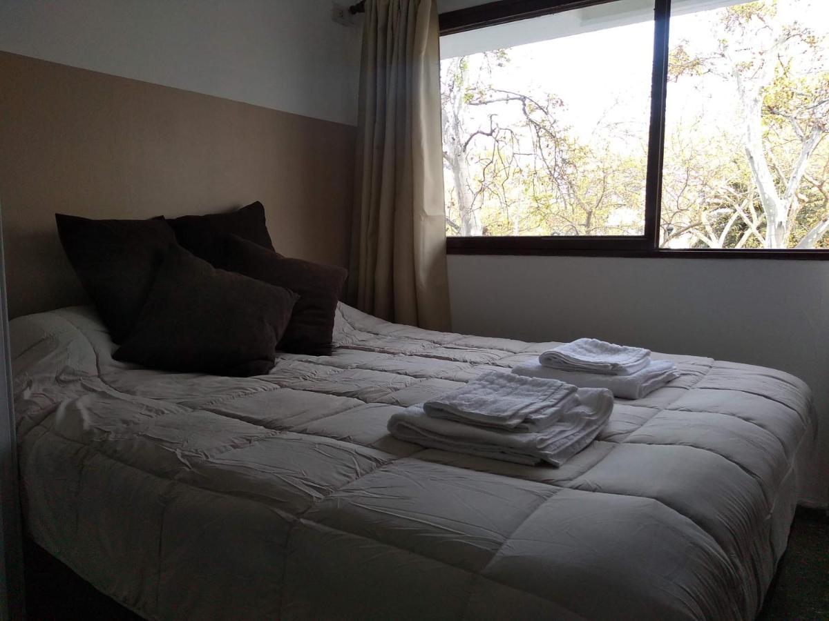 Punto Urbano Apart Apartment Mendoza Ngoại thất bức ảnh